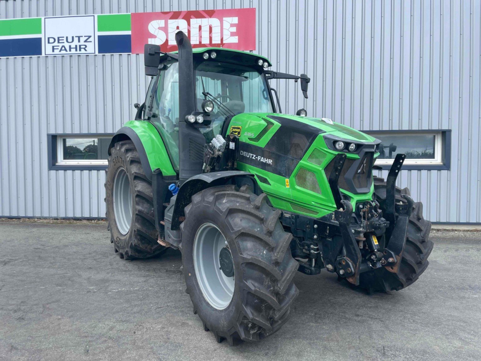 Traktor a típus Deutz-Fahr Tracteur agricole SERIE6AGROTRON 6165 (A) Deutz-Fa, Gebrauchtmaschine ekkor: SAINT CLAIR SUR ELLE (Kép 2)