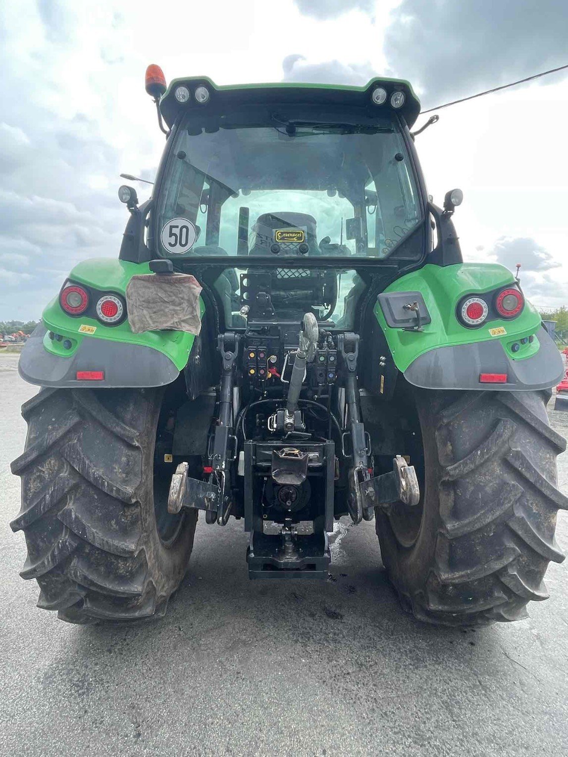 Traktor a típus Deutz-Fahr Tracteur agricole SERIE6TTVAGROTRON 6165.4 TTV (A), Gebrauchtmaschine ekkor: SAINT CLAIR SUR ELLE (Kép 2)