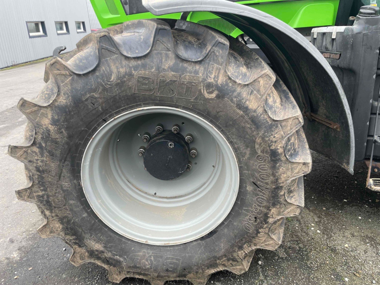 Traktor του τύπου Deutz-Fahr Tracteur agricole SERIE7TTVAGROTRON 7210 TTV Deutz, Gebrauchtmaschine σε SAINT CLAIR SUR ELLE (Φωτογραφία 6)