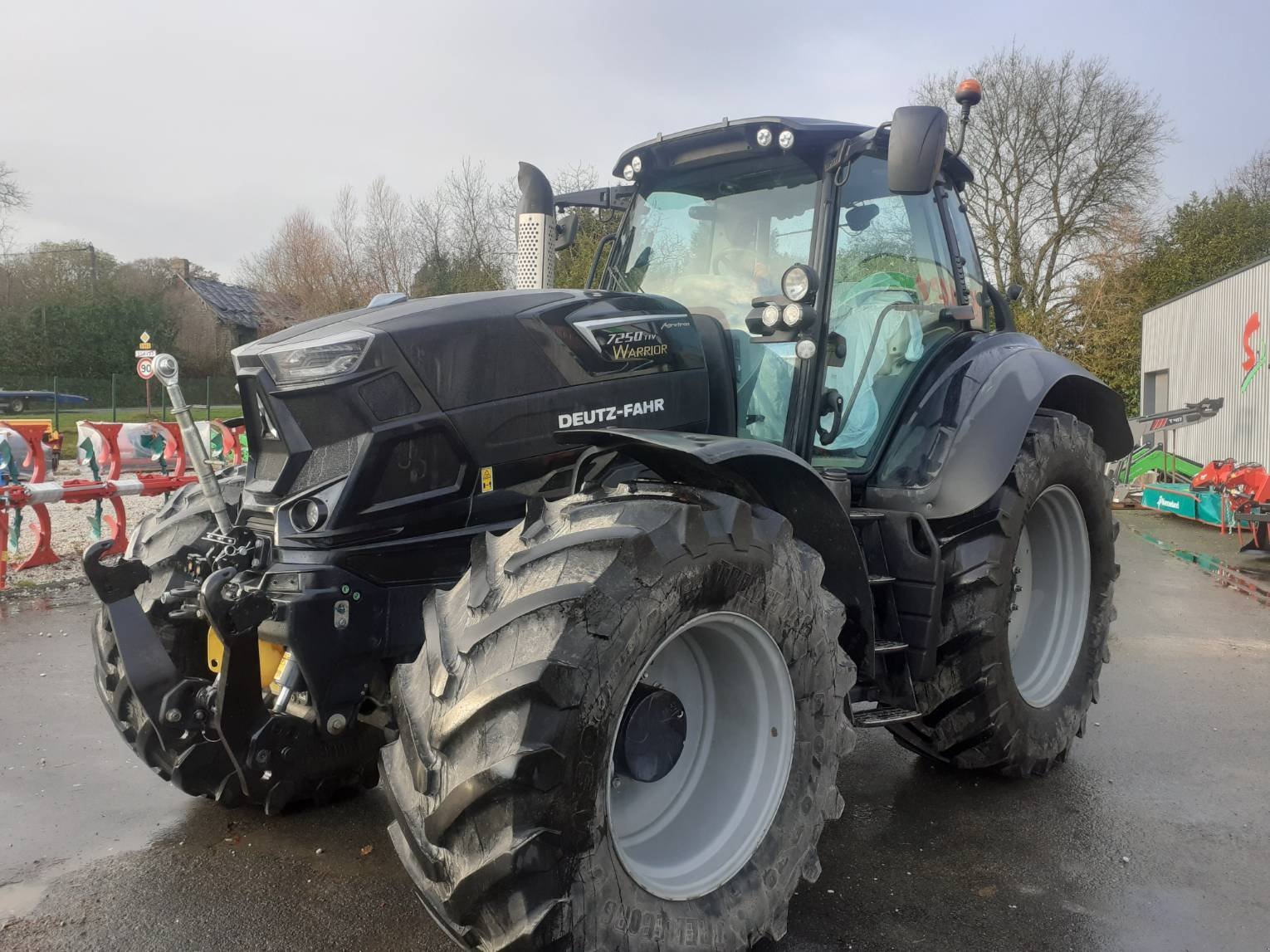 Traktor del tipo Deutz-Fahr Tracteur agricole SERIE7TTVAGROTRON 7250 TTV WARRI, Gebrauchtmaschine In SAINT CLAIR SUR ELLE (Immagine 1)