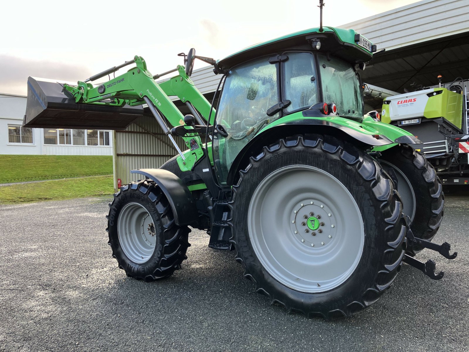 Traktor typu Deutz-Fahr TRACTEUR DEUTZ 5110, Gebrauchtmaschine v PLOUIGNEAU (Obrázok 2)