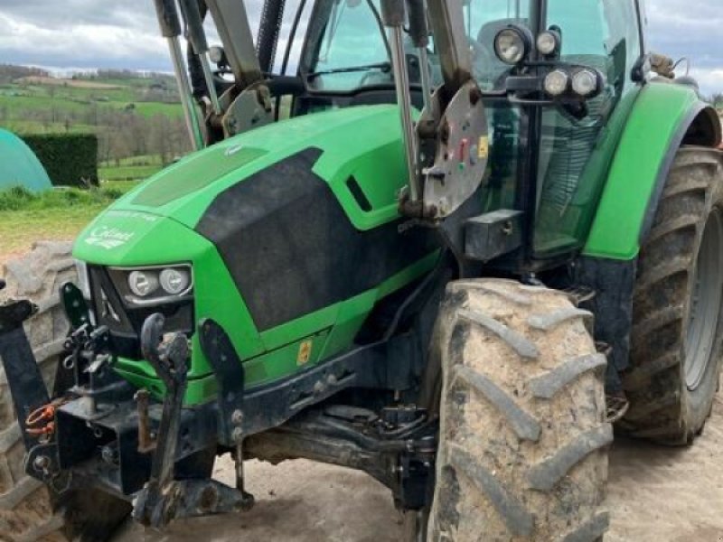 Traktor of the type Deutz-Fahr TRACTEUR DEUTZ 5110, Gebrauchtmaschine in Feurs (Picture 1)