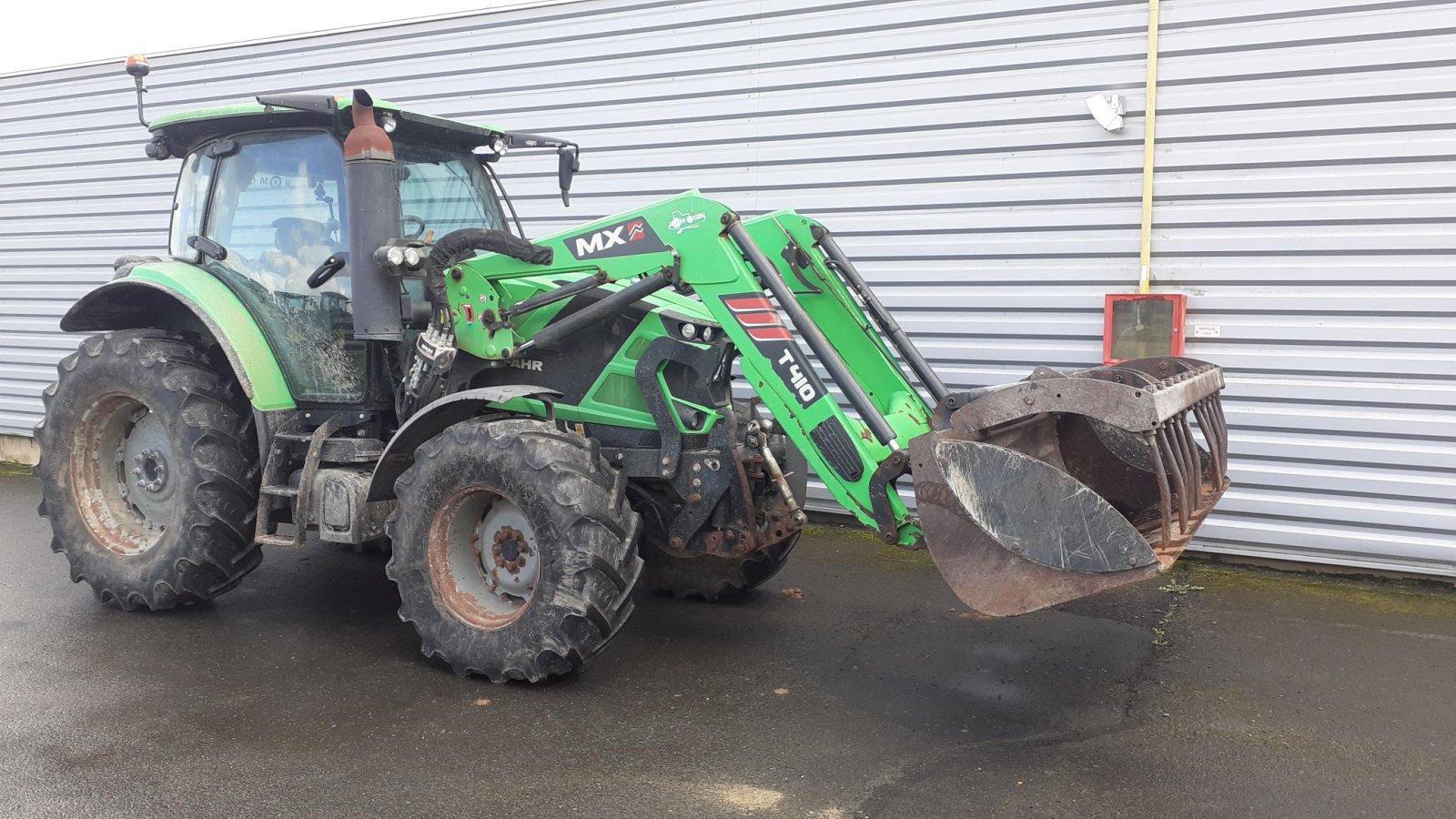 Traktor typu Deutz-Fahr TRACTEUR OCC, Gebrauchtmaschine v Les Touches (Obrázek 2)