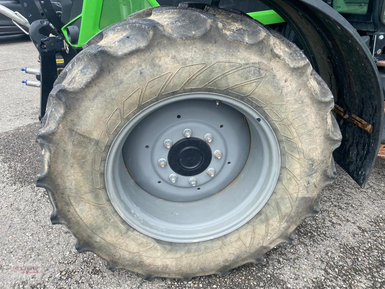 Traktor tip Deutz-Fahr TTV 6130, Gebrauchtmaschine in Tuntenhausen (Poză 11)