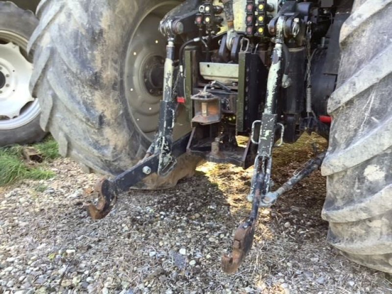 Traktor du type Deutz-Fahr ttv7210, Gebrauchtmaschine en les hayons (Photo 3)