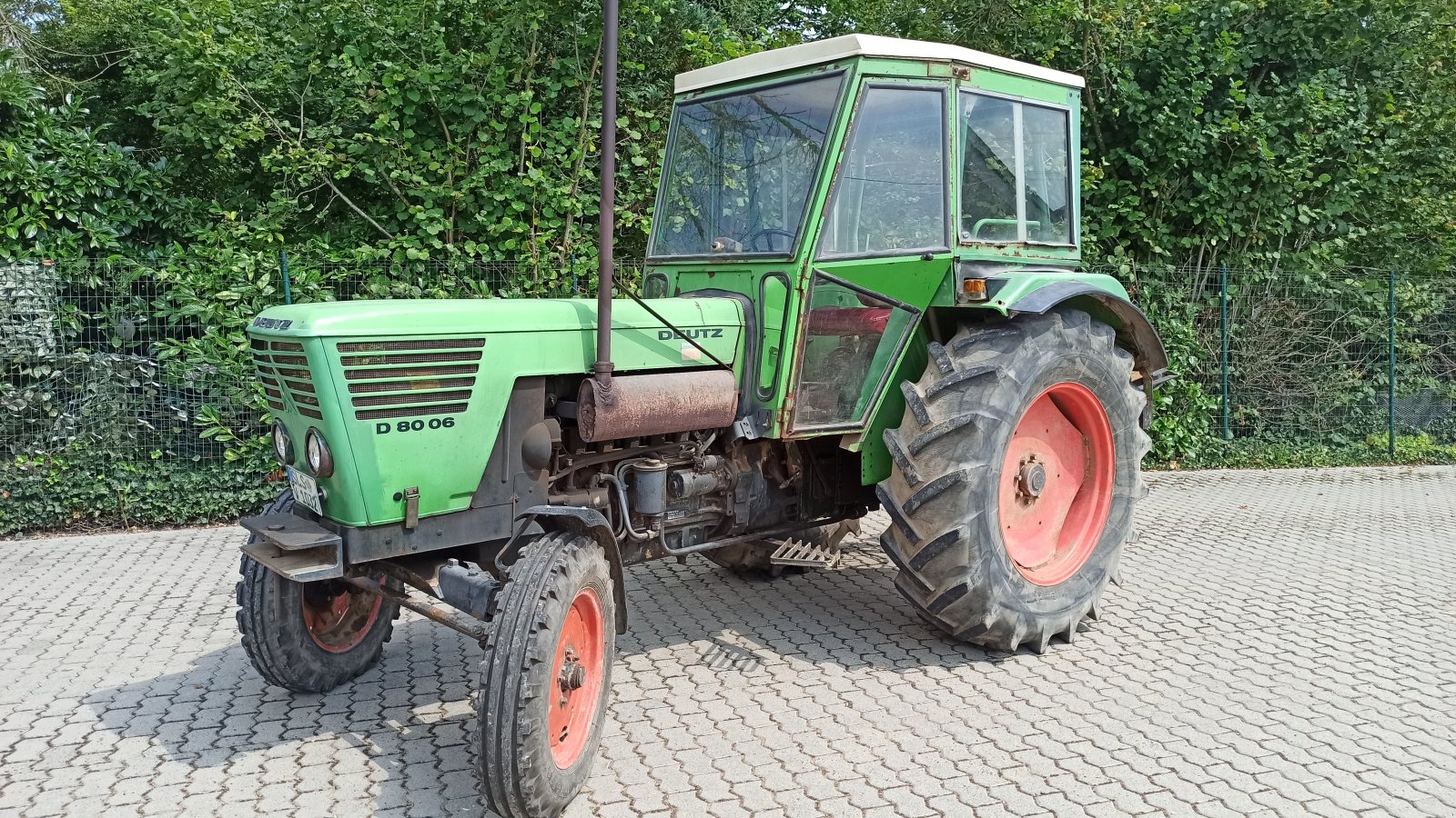 Traktor Türe ait Deutz -8006, Gebrauchtmaschine içinde Saarlouis (resim 1)