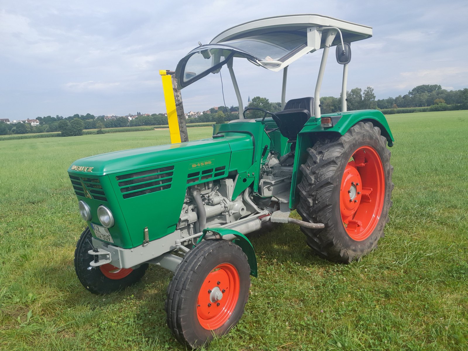 Traktor of the type Deutz 4506, Gebrauchtmaschine in Oxenbronn (Picture 4)