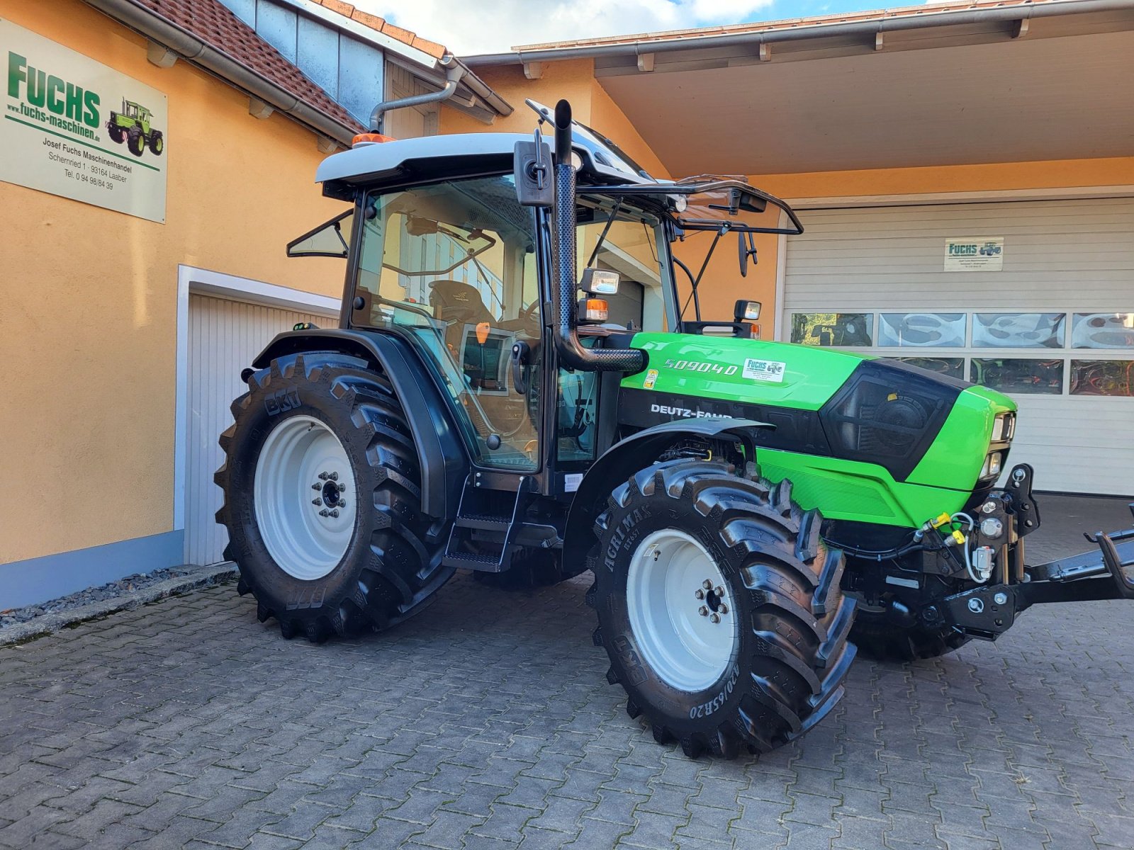 Traktor του τύπου Deutz 5090.4D mit Fronthydraulik, Frontzapfwelle, DL, Klima, Gebrauchtmaschine σε Laaber (Φωτογραφία 2)