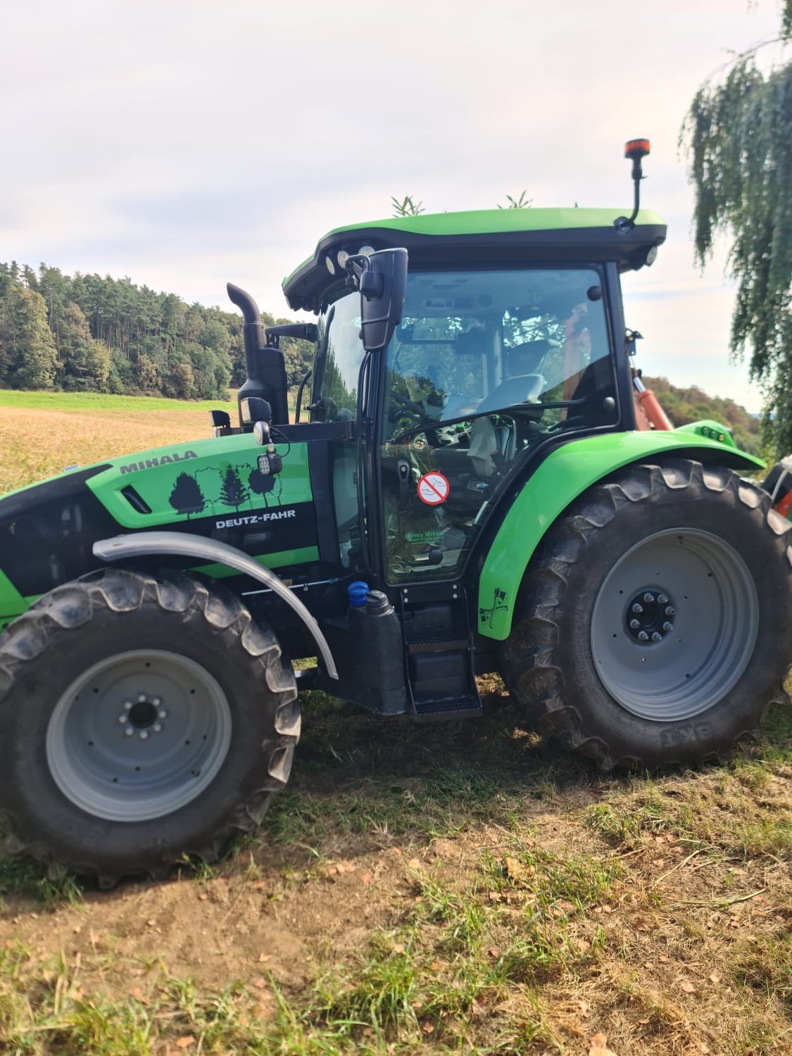 Traktor Türe ait Deutz 5105 STAGE V, Gebrauchtmaschine içinde Sinnersdorf (resim 1)