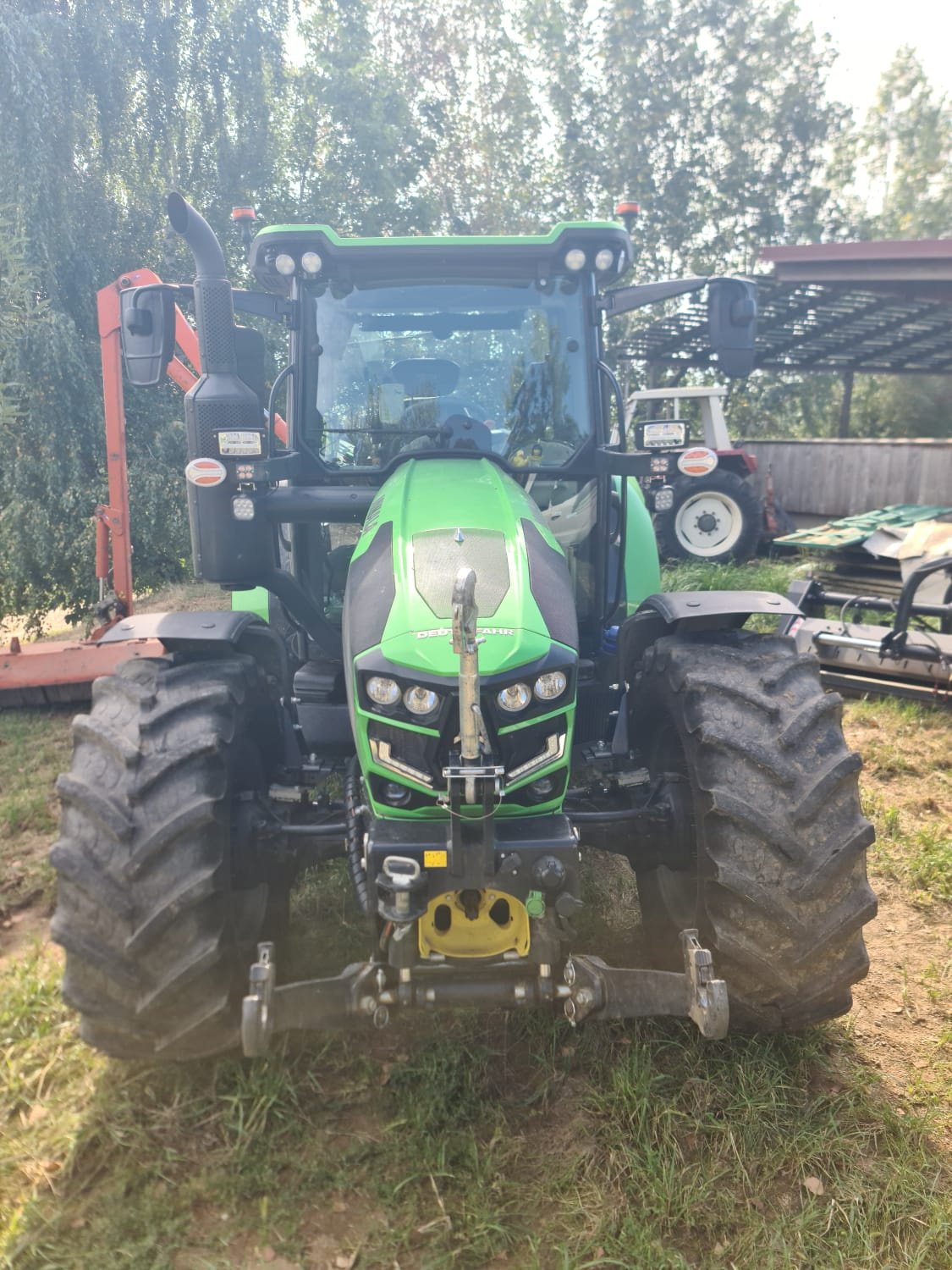 Traktor of the type Deutz 5105 STAGE V, Gebrauchtmaschine in Sinnersdorf (Picture 2)