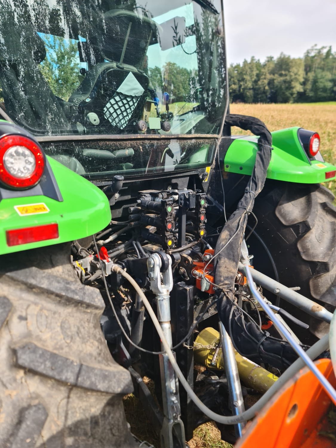 Traktor tip Deutz 5105 STAGE V, Gebrauchtmaschine in Sinnersdorf (Poză 4)