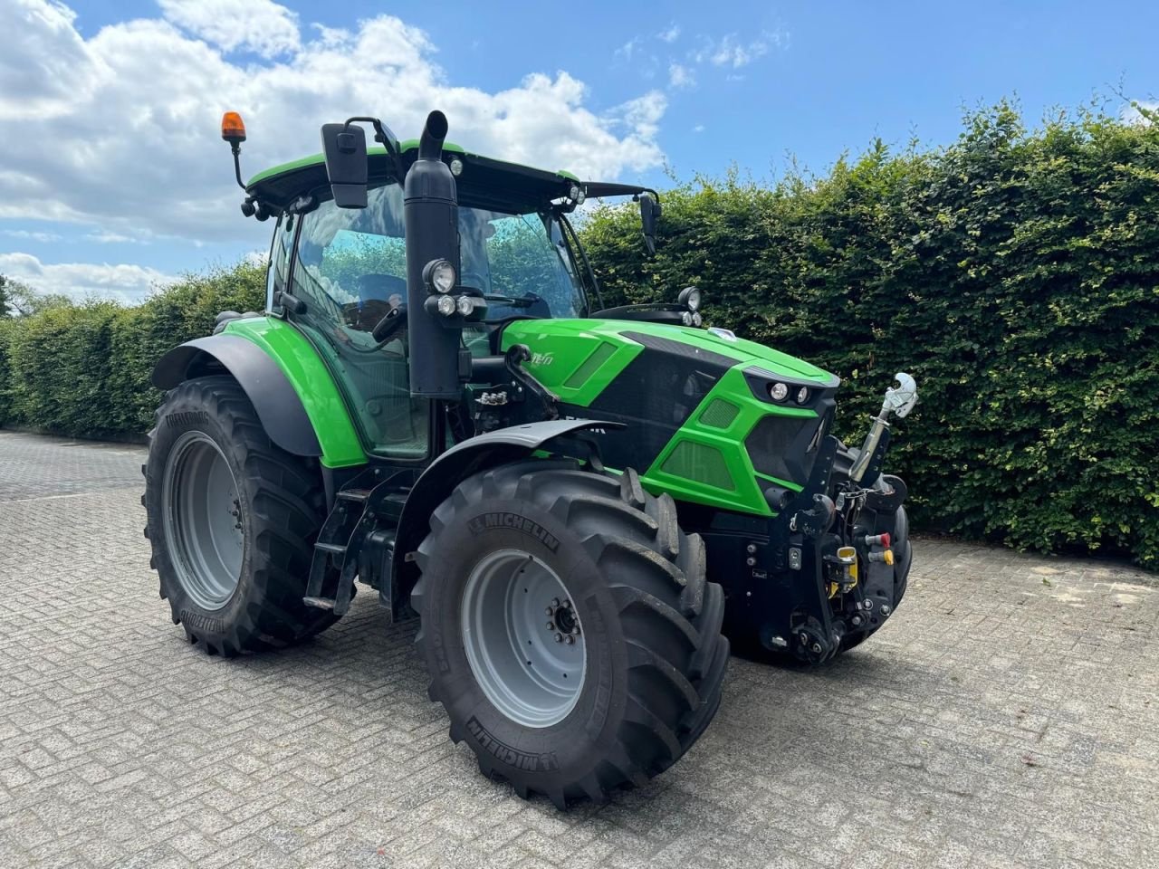 Traktor van het type Deutz 6120 fronthef/pto, Gebrauchtmaschine in Deurningen (Foto 1)