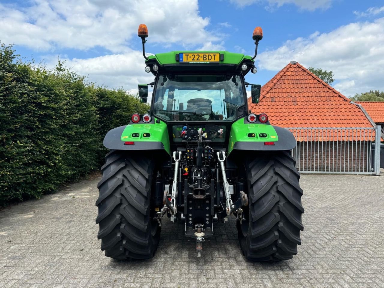 Traktor typu Deutz 6120 fronthef/pto, Gebrauchtmaschine w Deurningen (Zdjęcie 2)