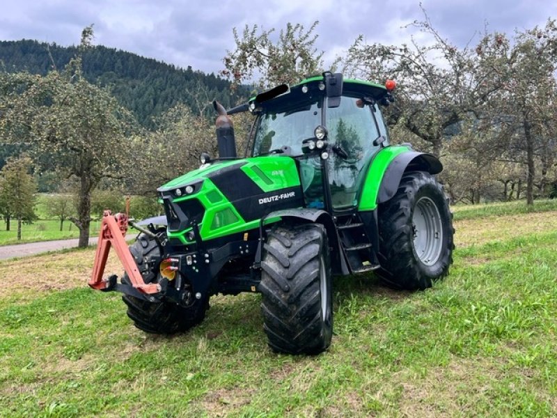 Traktor des Typs Deutz 6120 TTV, Gebrauchtmaschine in Achern (Bild 1)