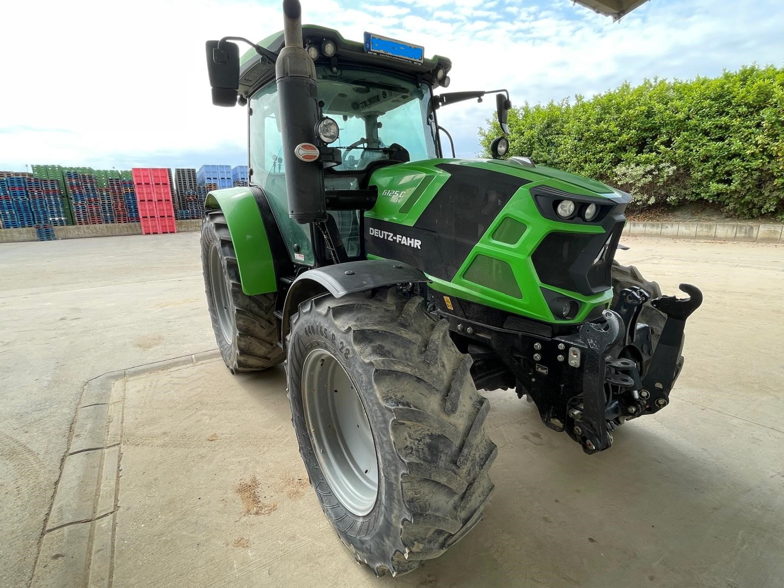 Traktor Türe ait Deutz 6125 C TTV, Gebrauchtmaschine içinde Dannstadt-Schauernheim (resim 3)