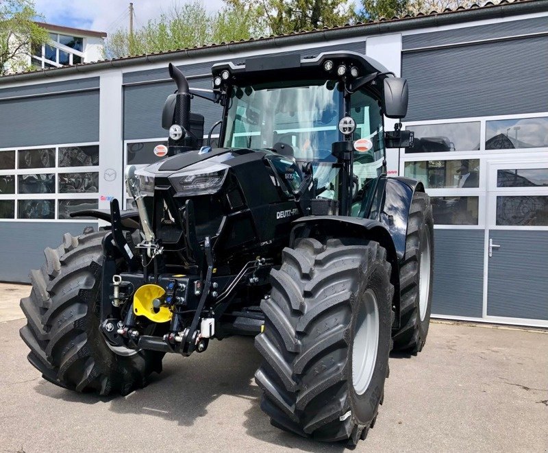 Traktor des Typs Deutz 6135C TTV, Neumaschine in Windlach (Bild 1)