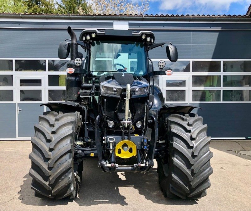 Traktor des Typs Deutz 6135C TTV, Neumaschine in Windlach (Bild 2)