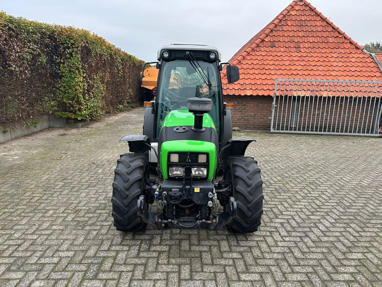 Traktor tipa Deutz Agroplus 430F, Gebrauchtmaschine u Deurningen (Slika 4)