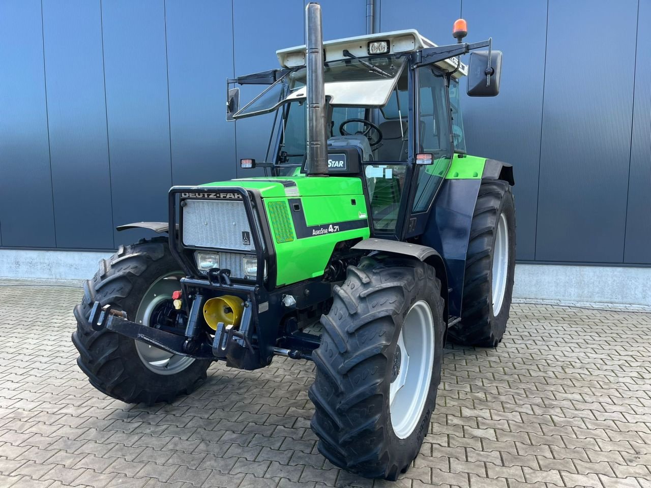 Traktor van het type Deutz AgroStar 4.71, Gebrauchtmaschine in Daarle (Foto 1)