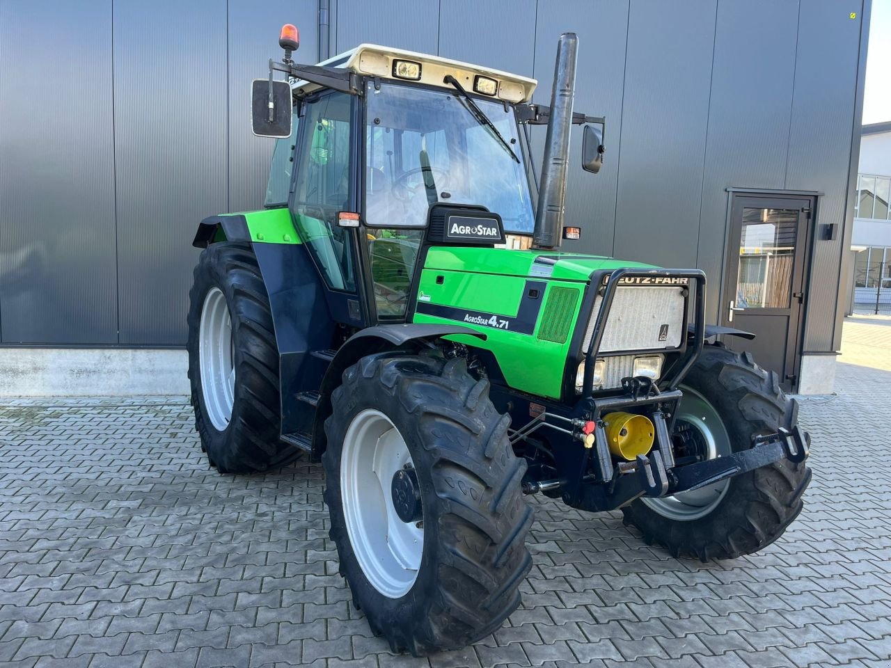 Traktor van het type Deutz AgroStar 4.71, Gebrauchtmaschine in Daarle (Foto 3)