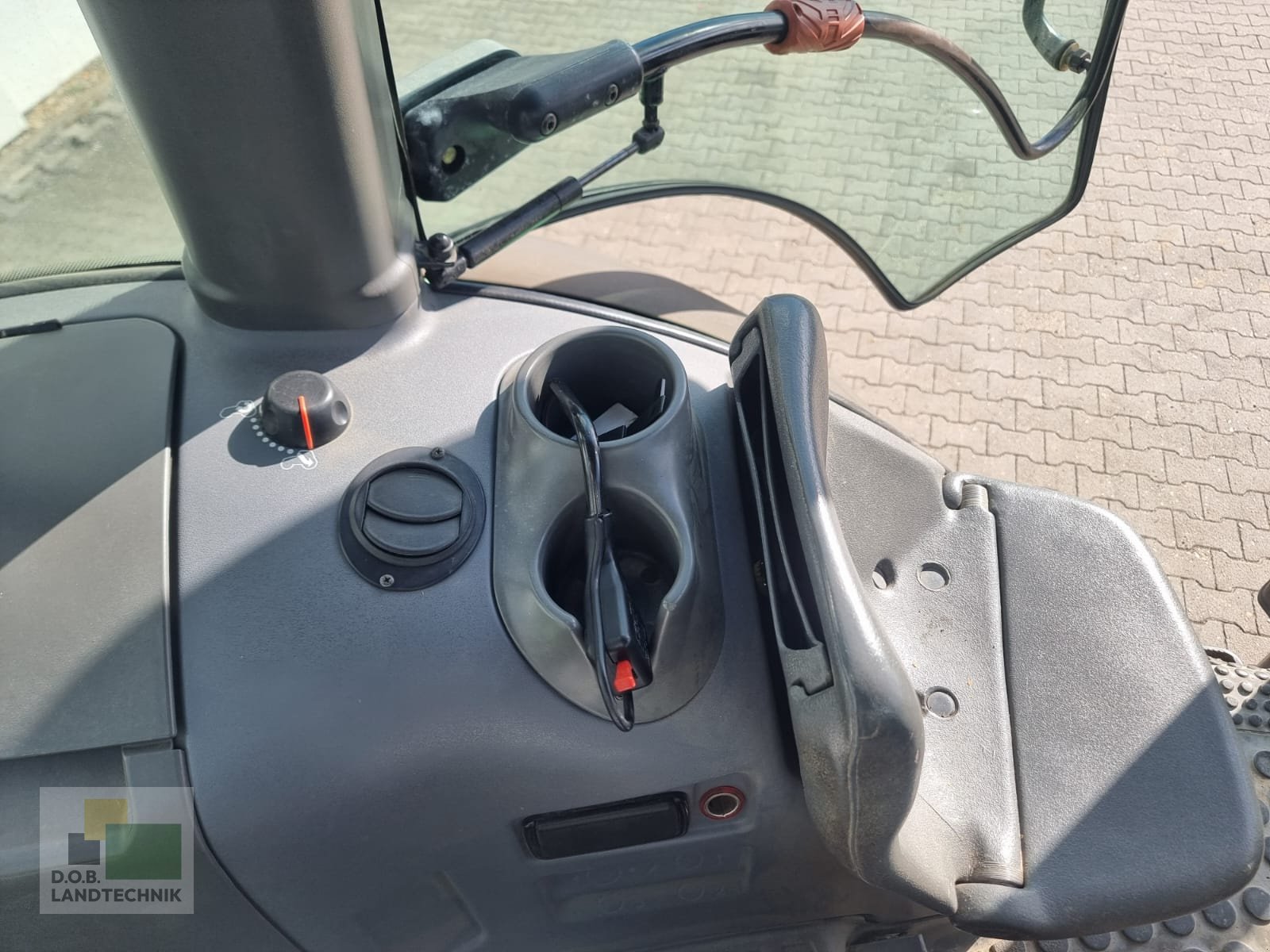 Traktor del tipo Deutz Agrotron 120 Mk2, Gebrauchtmaschine en Regensburg (Imagen 10)