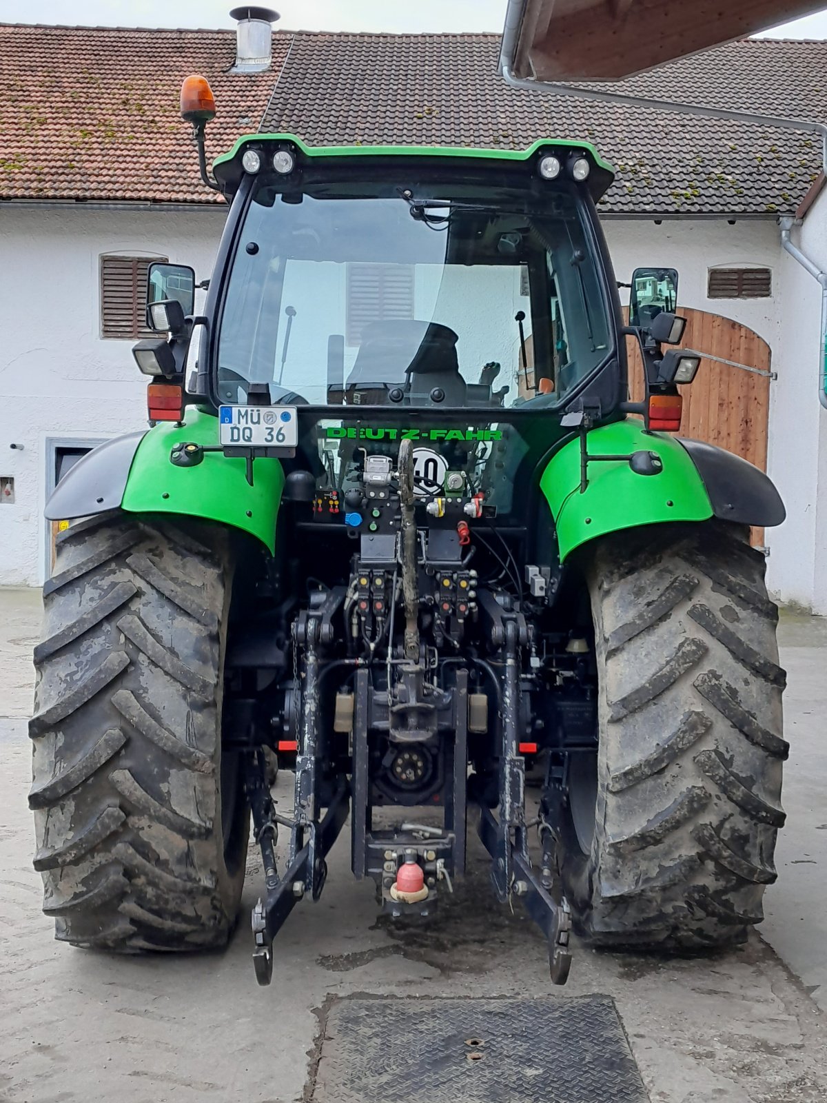 Traktor от тип Deutz Agrotron 130, Gebrauchtmaschine в Kraiburg (Снимка 3)