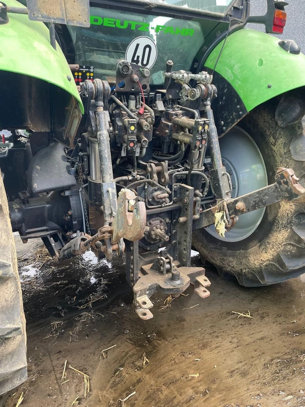 Traktor van het type Deutz Agrotron 150 MK3 Agrotron 150 MK3, Gebrauchtmaschine in Wevelgem (Foto 7)