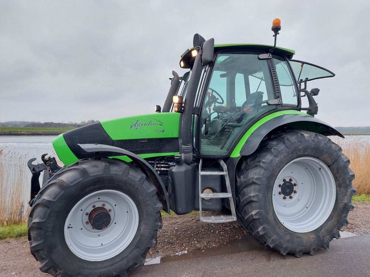 Traktor van het type Deutz Agrotron 150, Gebrauchtmaschine in Ouderkerk aan den IJssel (Foto 2)