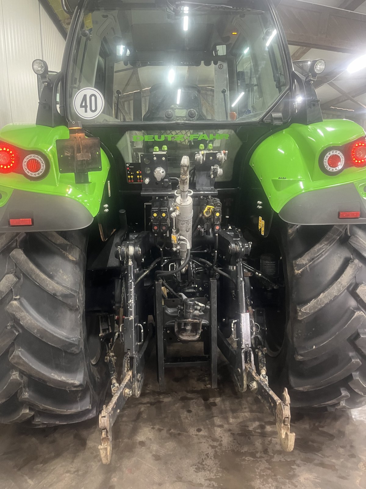 Traktor typu Deutz Agrotron 6160, Gebrauchtmaschine w Kerken (Zdjęcie 17)