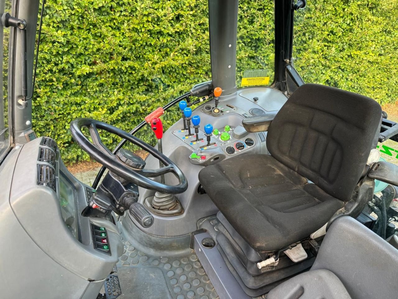 Traktor del tipo Deutz Agrotron 85, Gebrauchtmaschine In Deurningen (Immagine 4)