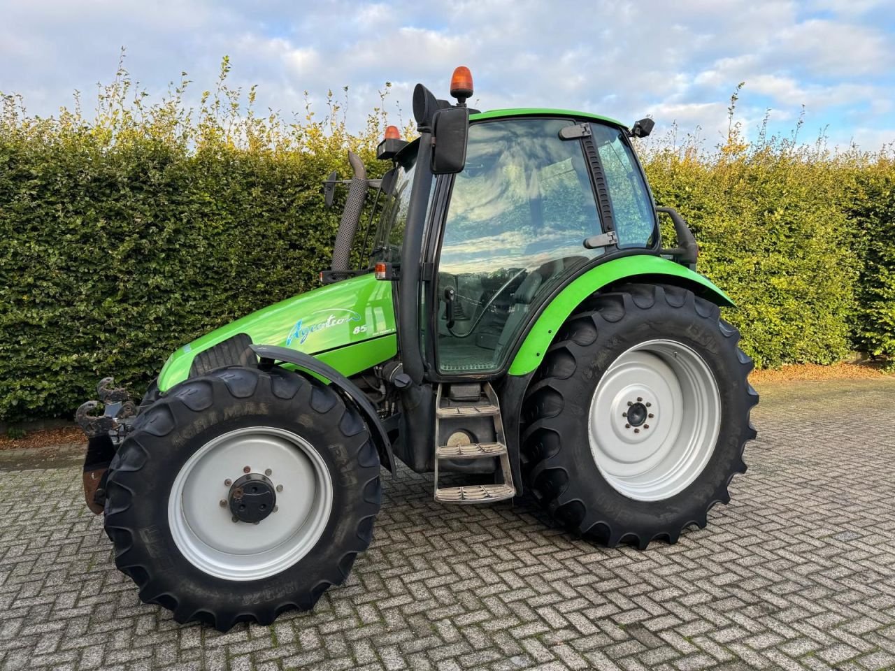 Traktor typu Deutz Agrotron 85, Gebrauchtmaschine w Deurningen (Zdjęcie 7)