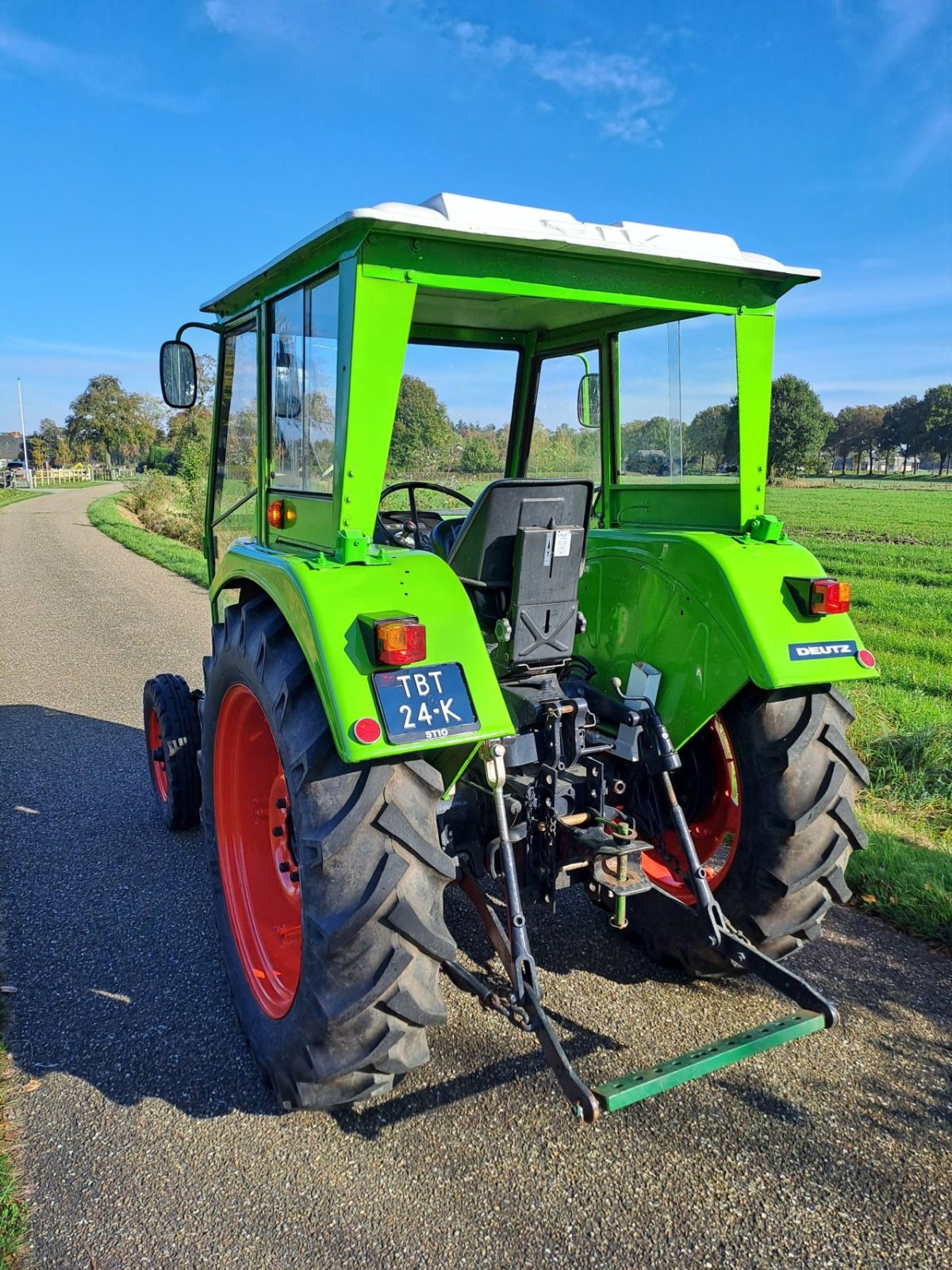 Traktor van het type Deutz D-4006, Gebrauchtmaschine in Wierden (Foto 4)