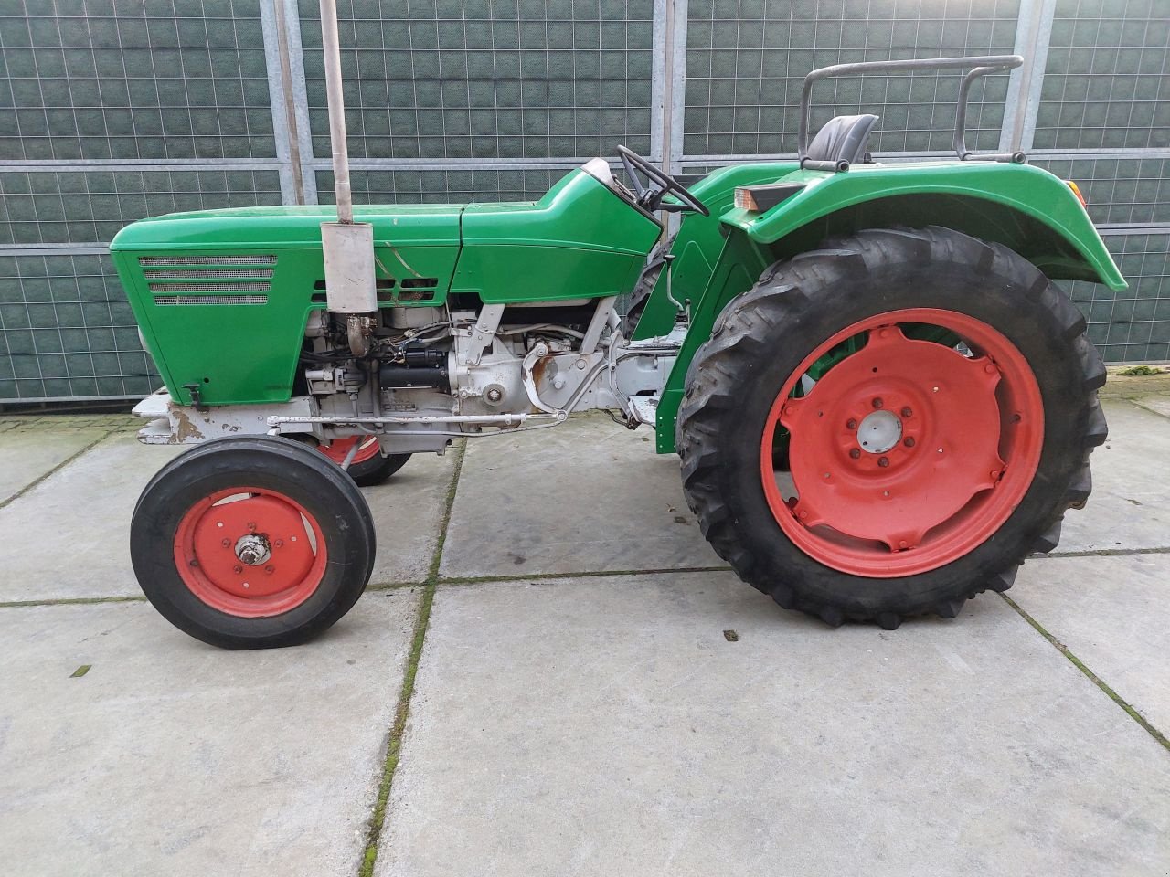 Traktor des Typs Deutz D 4006, Gebrauchtmaschine in Ouderkerk aan den IJssel (Bild 4)