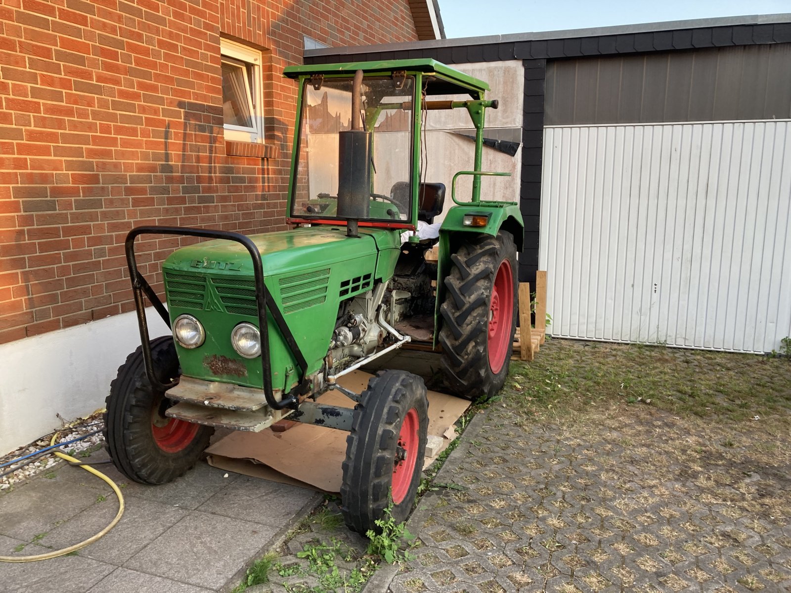 Traktor типа Deutz D 4006, Gebrauchtmaschine в Riepsdorf (Фотография 1)