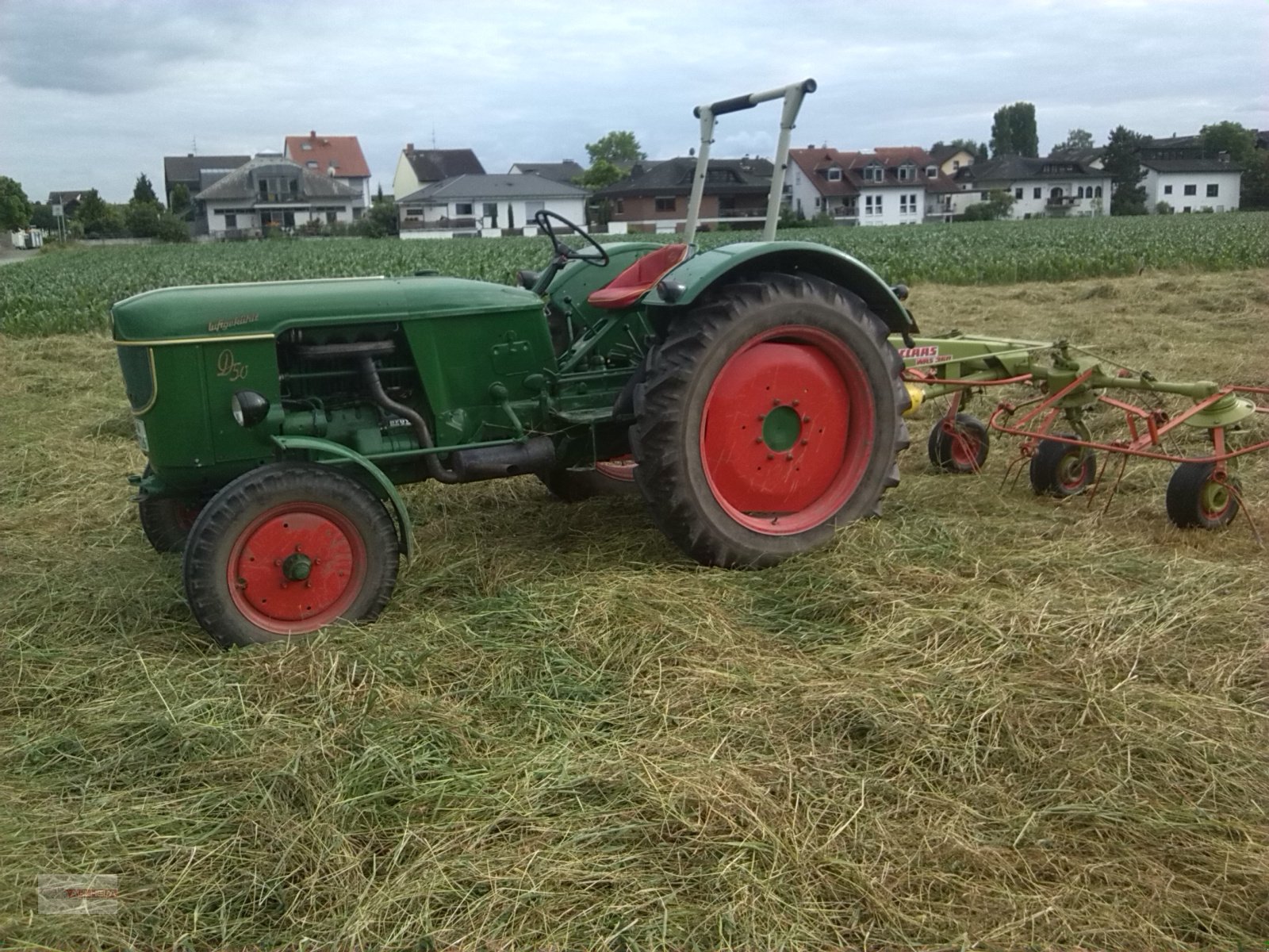 Traktor van het type Deutz D 50, Gebrauchtmaschine in Bensheim - Schwanheim (Foto 3)