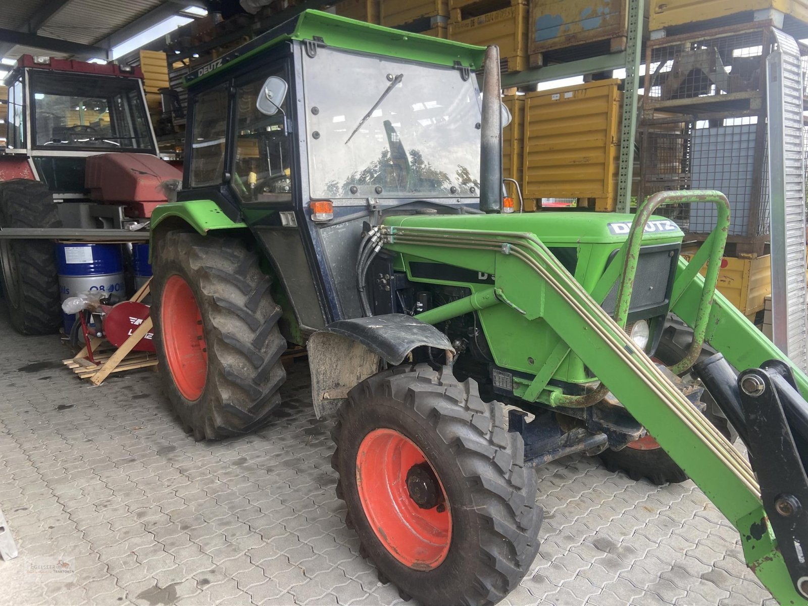 Traktor typu Deutz D 5207, Gebrauchtmaschine w Fürth / Burgfarrnbach (Zdjęcie 4)