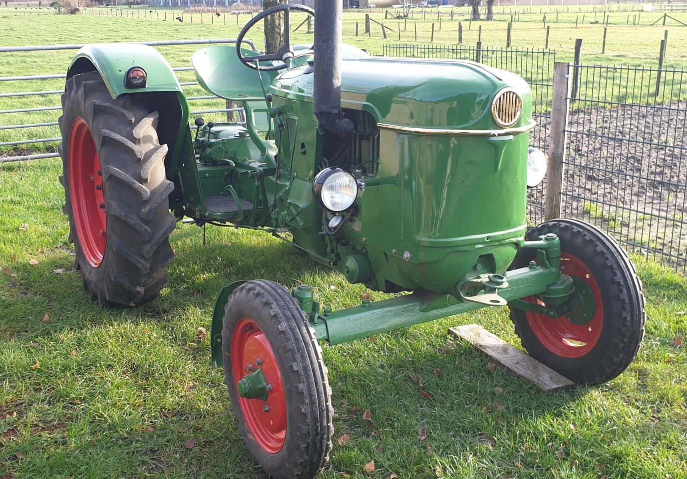 Traktor des Typs Deutz D30, Gebrauchtmaschine in Veenendaal (Bild 2)