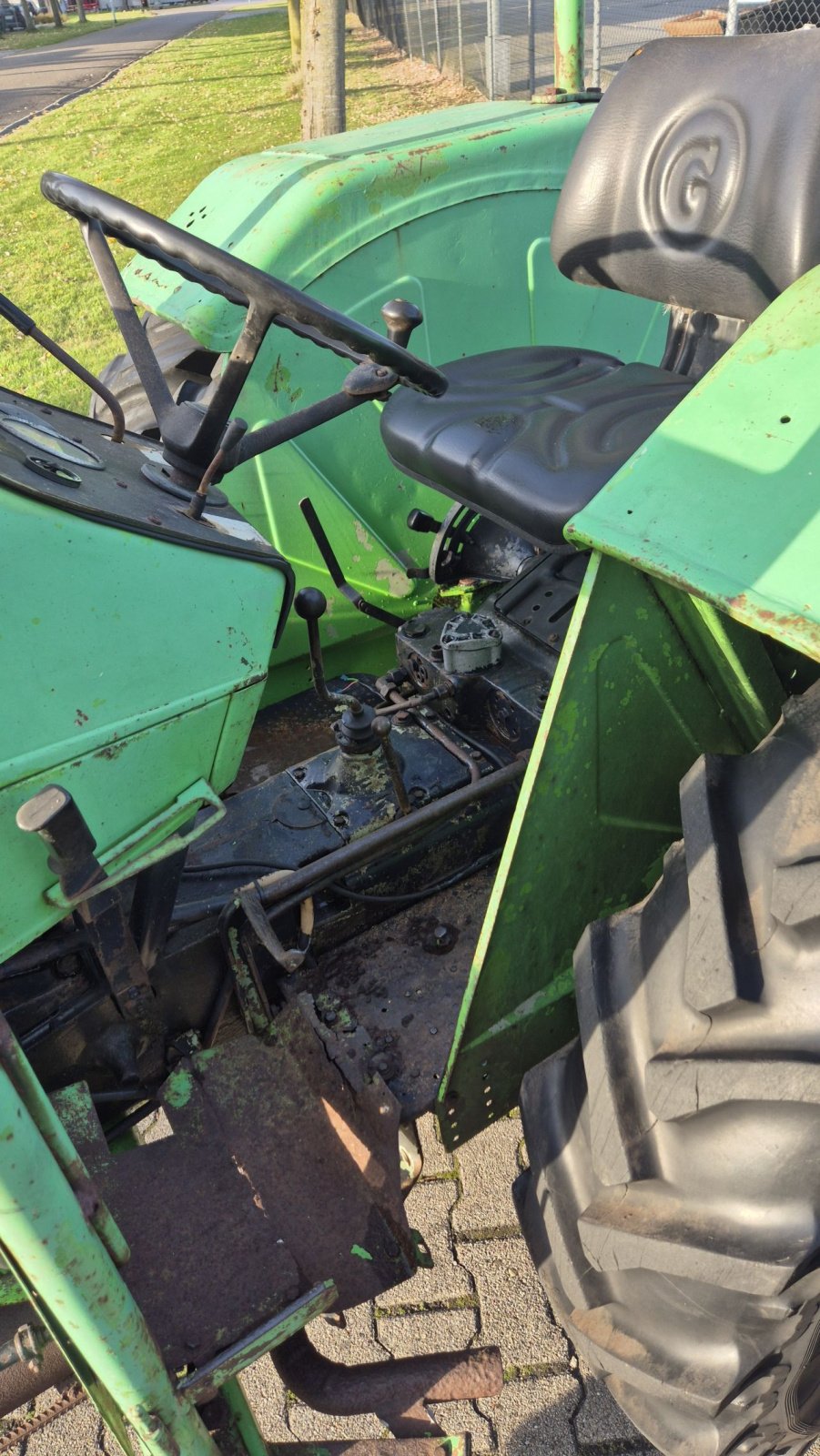 Traktor tip Deutz D4506-S, Gebrauchtmaschine in Schoonebeek (Poză 9)