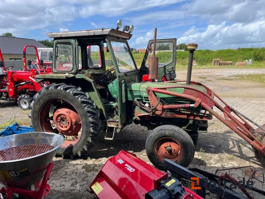 Traktor typu Deutz TRAKTOR MED FRONTLÆSSER, Gebrauchtmaschine v Rødovre (Obrázek 4)