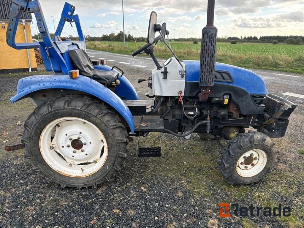 Traktor van het type Dongfeng 30G02, Gebrauchtmaschine in Rødovre (Foto 4)