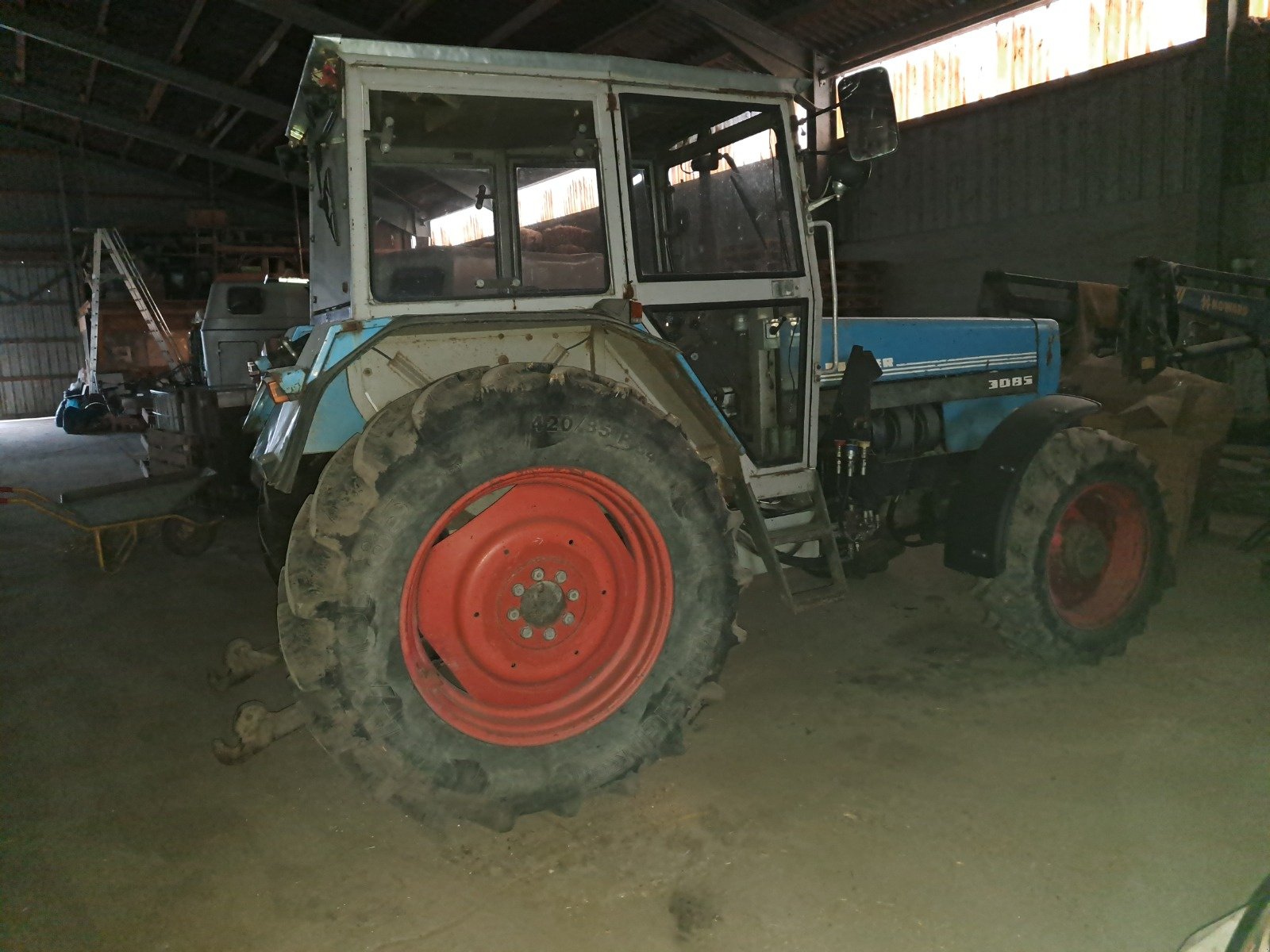 Traktor tip Eicher 3085 A, Gebrauchtmaschine in Biebesheim (Poză 3)