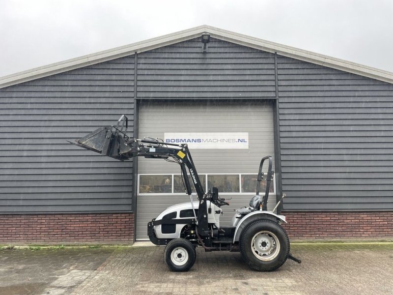 Traktor van het type Eurotrac F25 minitractor met frontlader / gazonbanden, Gebrauchtmaschine in Neer