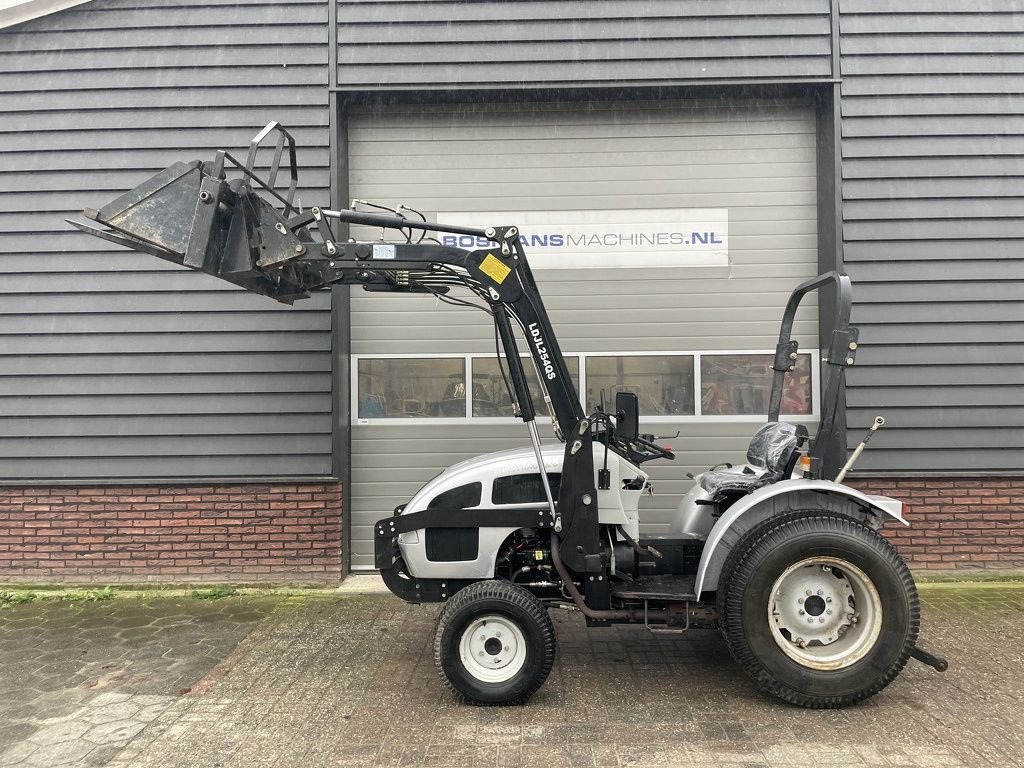 Traktor van het type Eurotrac F25 minitractor met frontlader / gazonbanden, Gebrauchtmaschine in Neer (Foto 2)