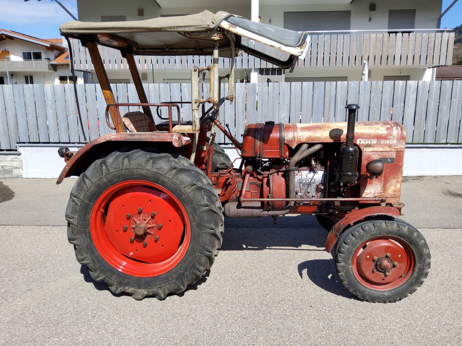 Traktor tip Fahr D180 H, Gebrauchtmaschine in Sonthofen (Poză 1)