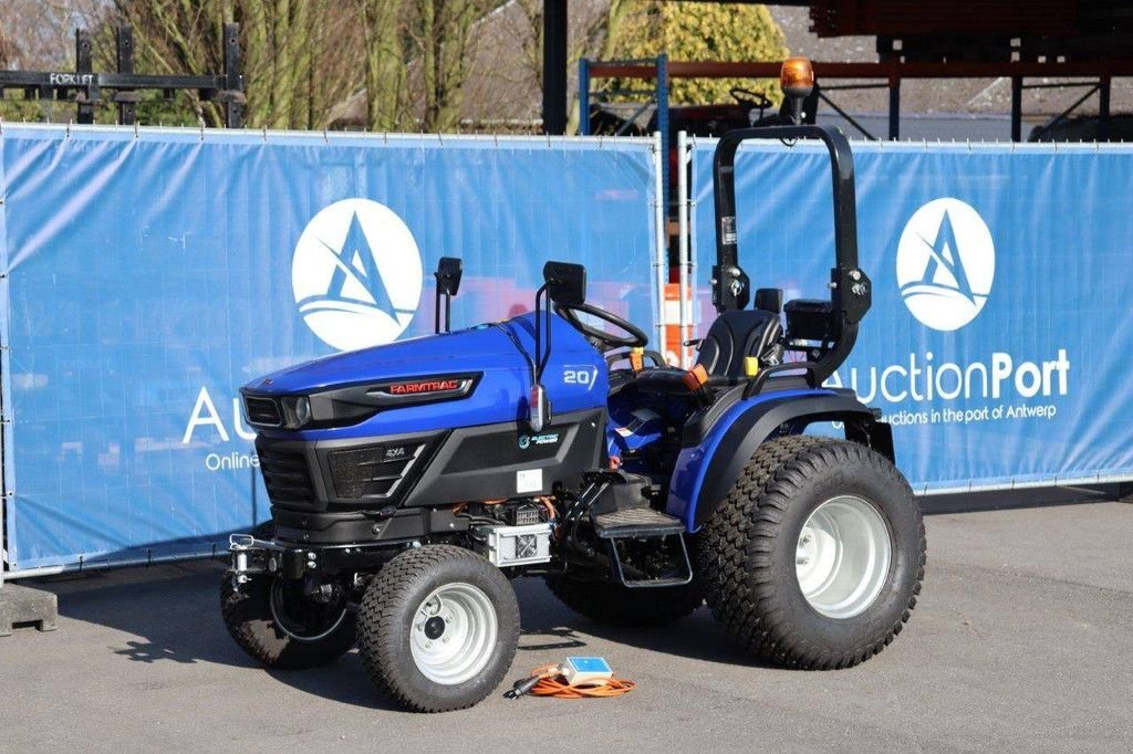 Traktor del tipo Farmtrac 20E, Gebrauchtmaschine en Antwerpen (Imagen 10)