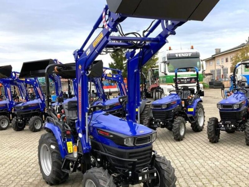 Traktor van het type Farmtrac 26, Gebrauchtmaschine in Bühl