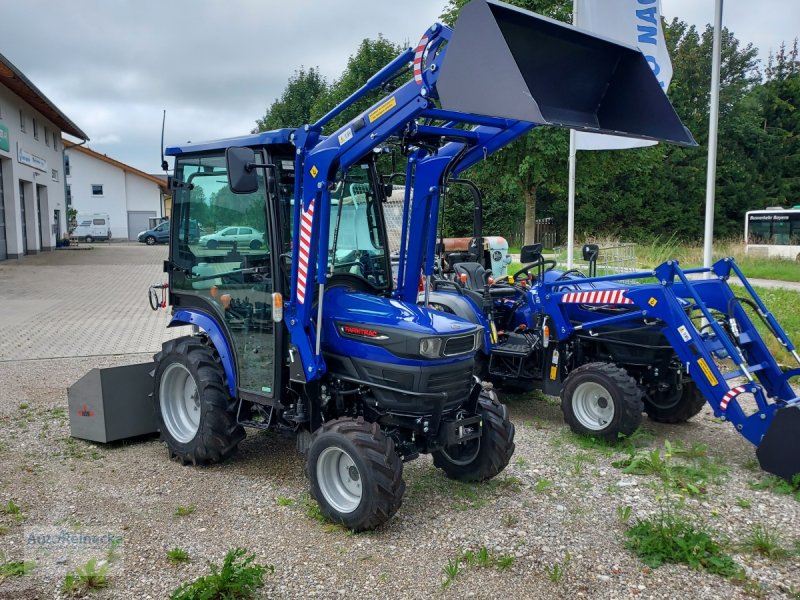 Traktor of the type Farmtrac Farmtrac 26, Neumaschine in Königsdorf