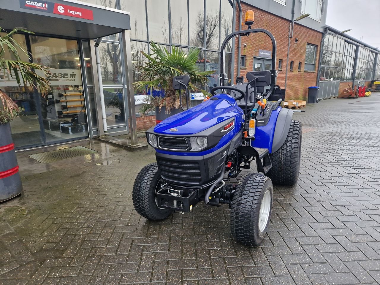 Traktor tipa Farmtrac FT20, Neumaschine u Bleiswijk (Slika 2)