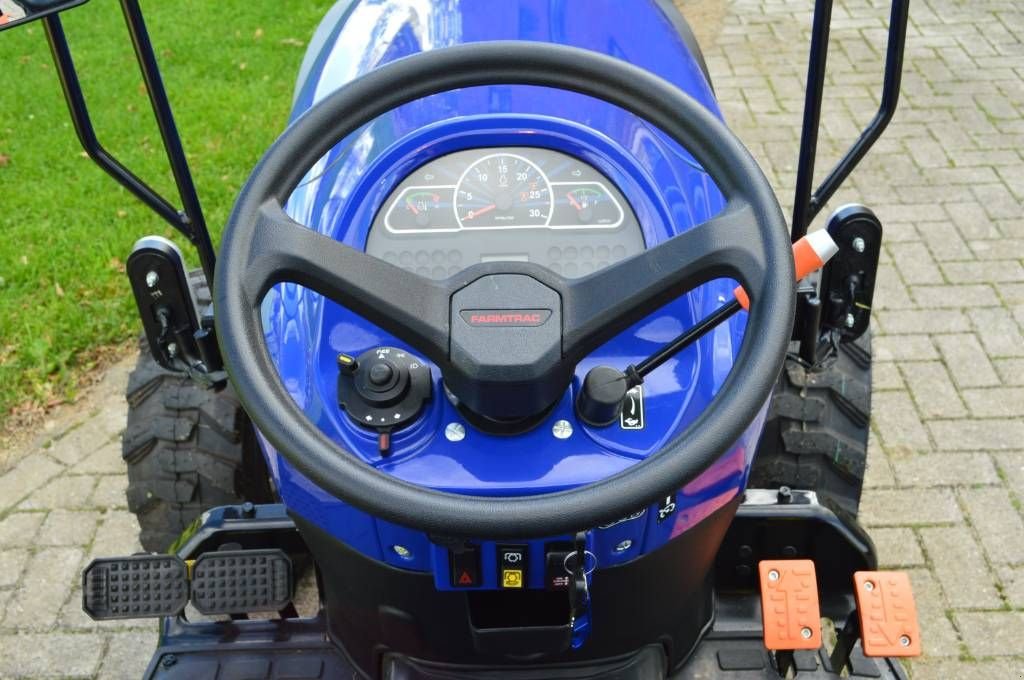 Traktor tipa Farmtrac FT26 HST Compacttractor, Neumaschine u Erichem (Slika 4)