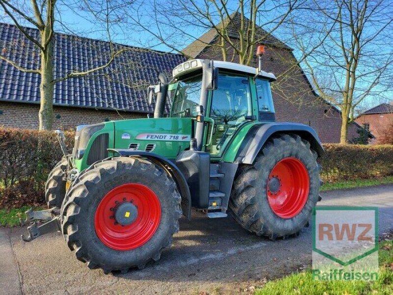 Traktor van het type Fendt ** 718 Com 3 ** Frontzapfwelle **, Gebrauchtmaschine in Rommerskirchen (Foto 9)